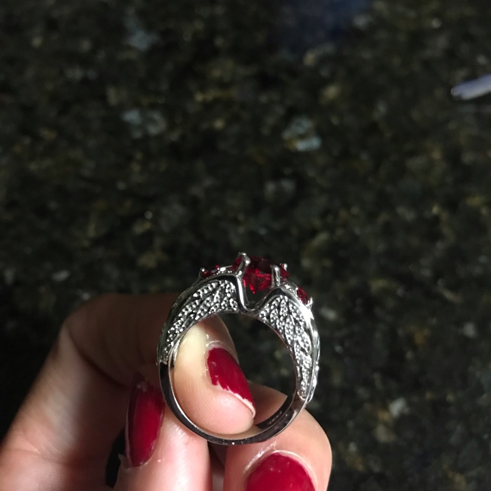 925 sterling silver gorgeous ring ♥️